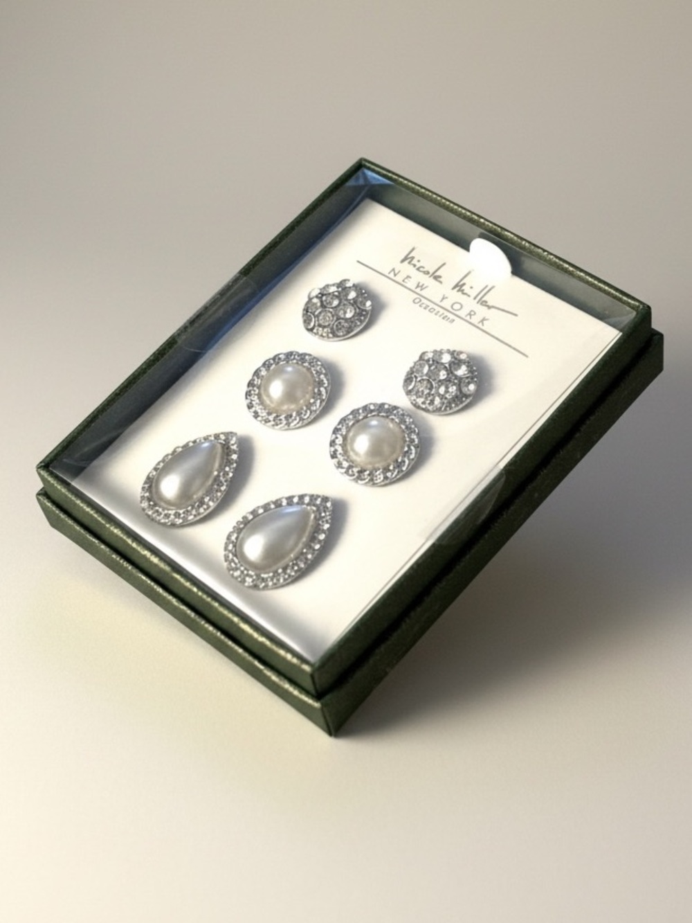 NWT Nicole Miller Teardrop Round Crystal & Faux Pearl Stud Earrings set